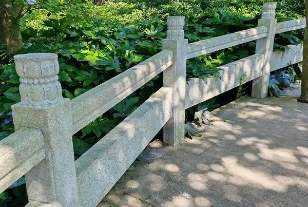 潜江市大连园林景观花岗岩栏杆定制 案例一